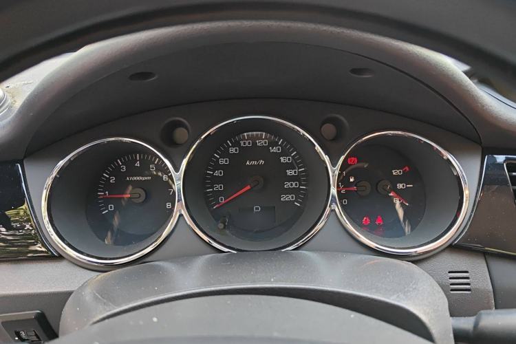 Used Dongfeng Aeolus S30 2014 1.5L Automatic ZunYa Model Instrument Cluster