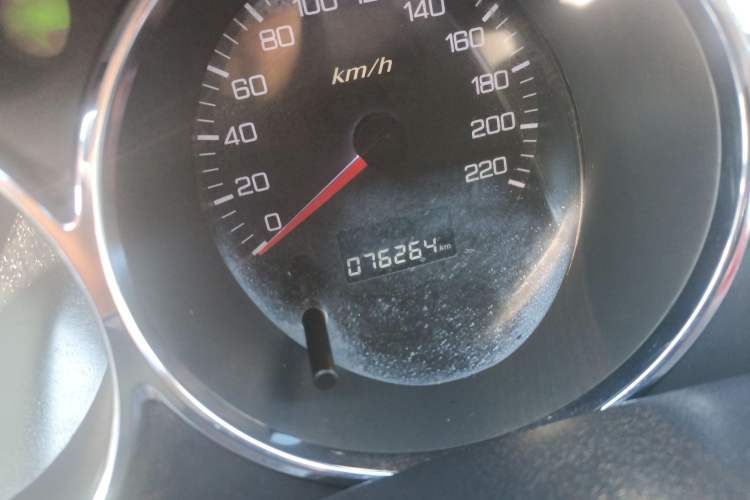 Used Dongfeng Aeolus S30 2014 1.5L Manual Gratitude Edition Instrument Cluster