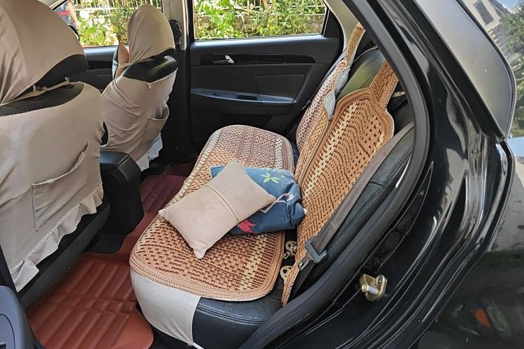 Used Dongfeng Aeolus S30 2014 1.5L Automatic ZunYa Model Interior 4