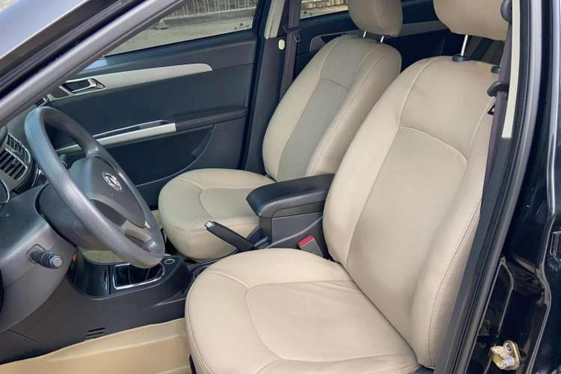 Used Dongfeng Aeolus S30 2014 1.5L Manual Gratitude Edition Left Front Seat