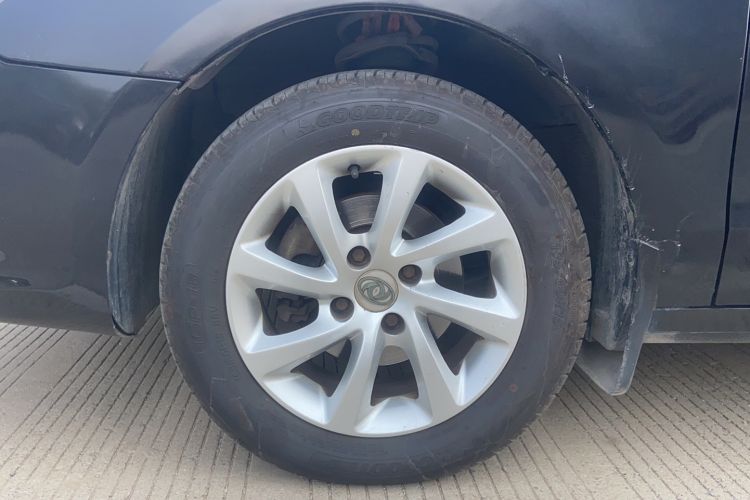 Used Dongfeng Aeolus S30 2014 1.5L Manual Gratitude Edition Left Front Wheel Hub