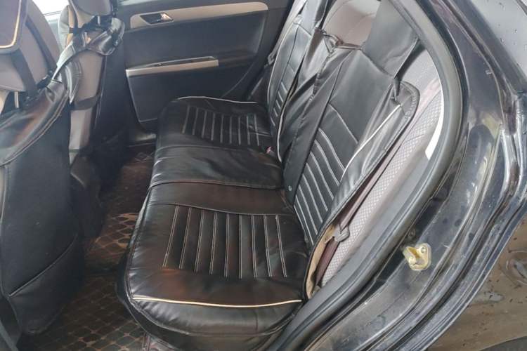 Used Dongfeng Aeolus S30 2014 1.5L Manual Gratitude Edition Left Rear Seat