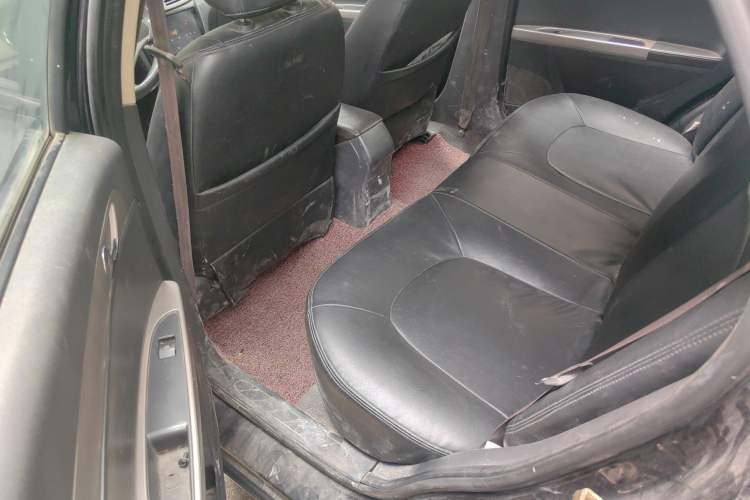 Used Dongfeng Aeolus S30 2014 1.5L Manual Gratitude Edition Left Rear Seat
