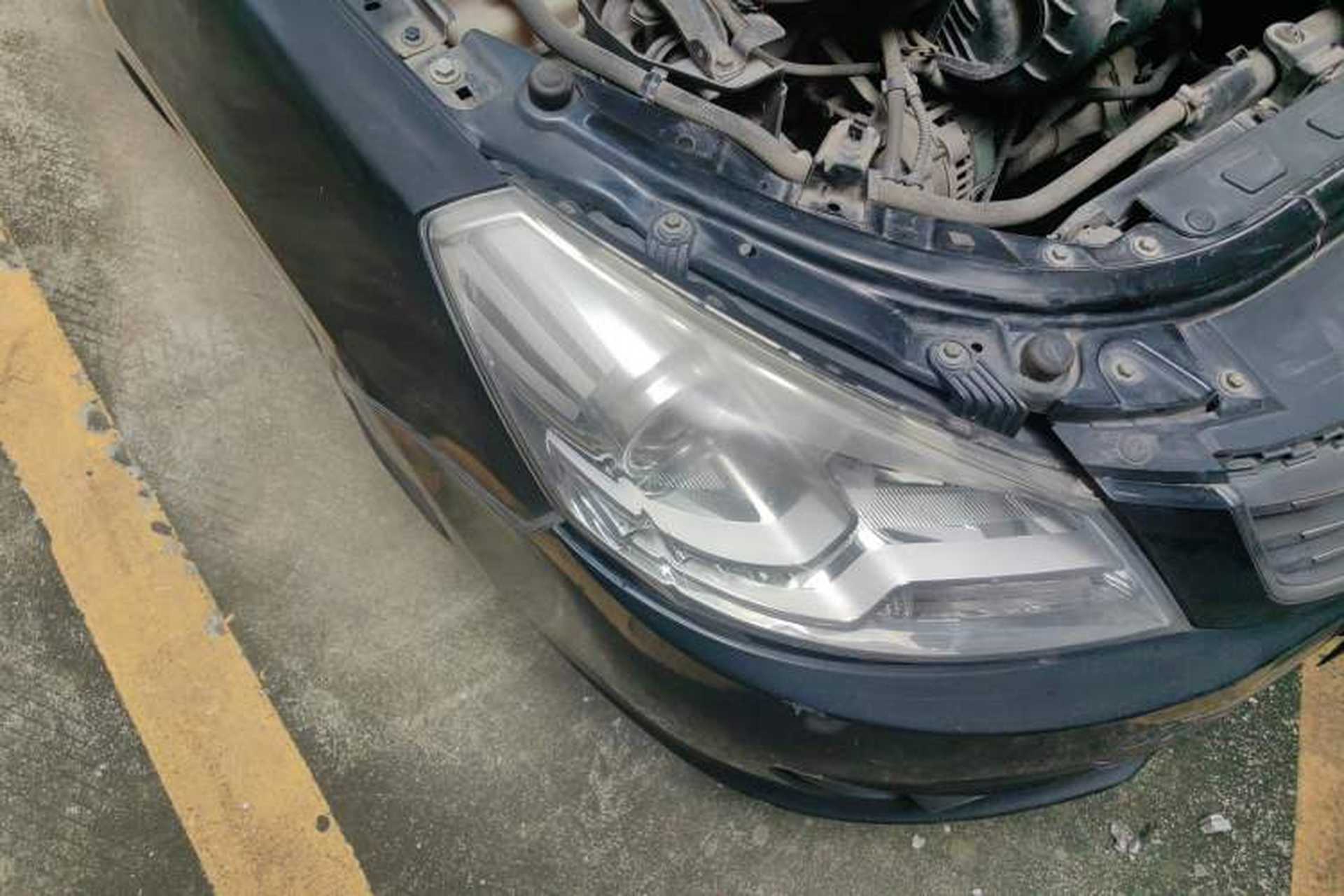 Used Dongfeng Aeolus S30 2014 1.5L Manual Gratitude Edition Right Front Headlight