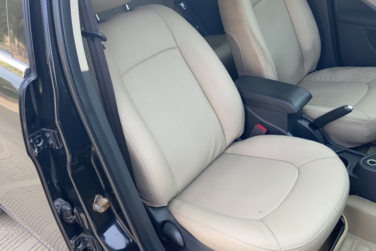 Used Dongfeng Aeolus S30 2014 1.5L Manual Gratitude Edition Right Front Seat