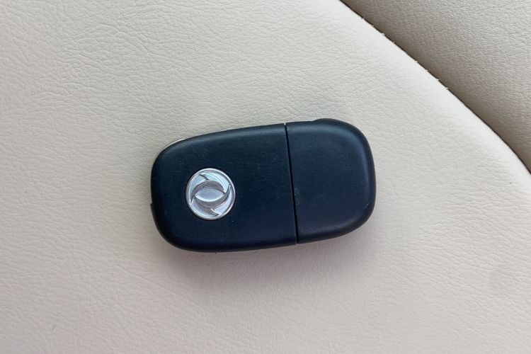 Used Dongfeng Aeolus S30 2014 1.5L Manual Gratitude Edition Vehicle Key