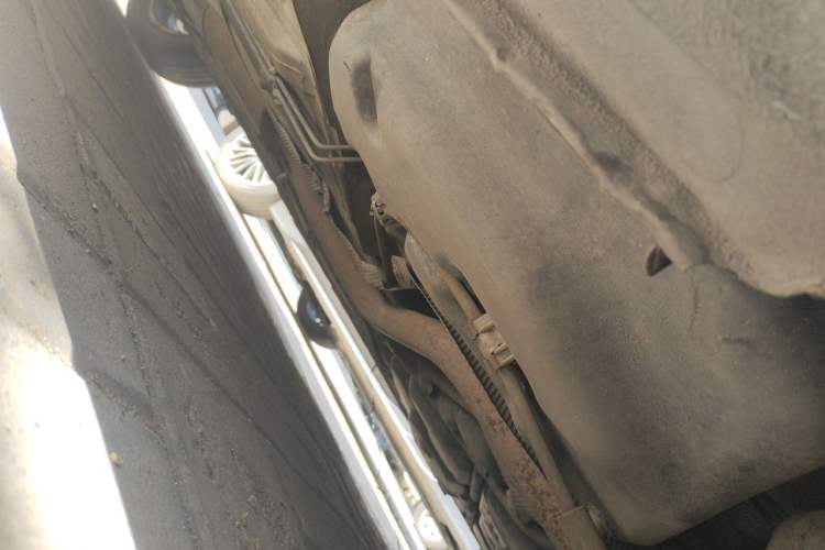 Used Dongfeng Aeolus S30 2014 1.6L Manual Zunya CNG Model Chassis Rear Left