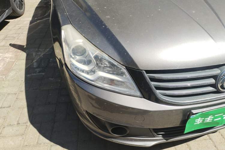 Used Dongfeng Aeolus S30 2014 1.6L Manual Zunya CNG Model Right Front Headlight