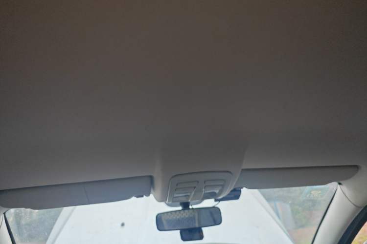 Used Dongfeng Aeolus S30 2014 1.5L Manual Gratitude Edition Headliner