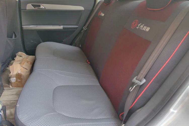 Used Dongfeng Aeolus S30 2014 1.5L Manual Gratitude Edition Left Rear Seat
