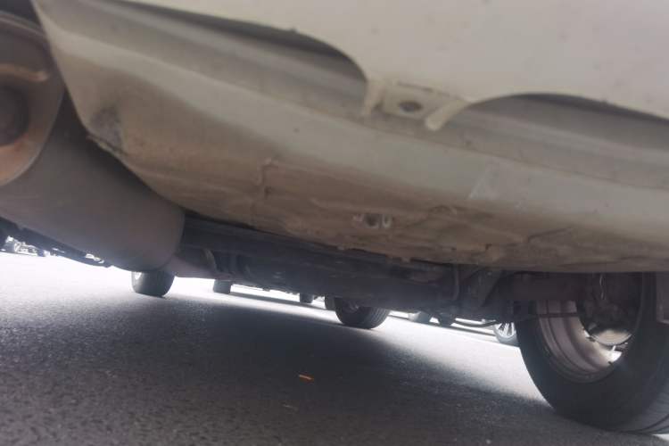 Used Dongfeng Aeolus S30 2014 1.5L Manual Gratitude Edition Chassis Rear