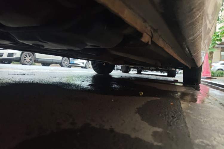 Used Dongfeng Aeolus S30 2014 1.5L Manual Gratitude Edition Chassis Rear Right
