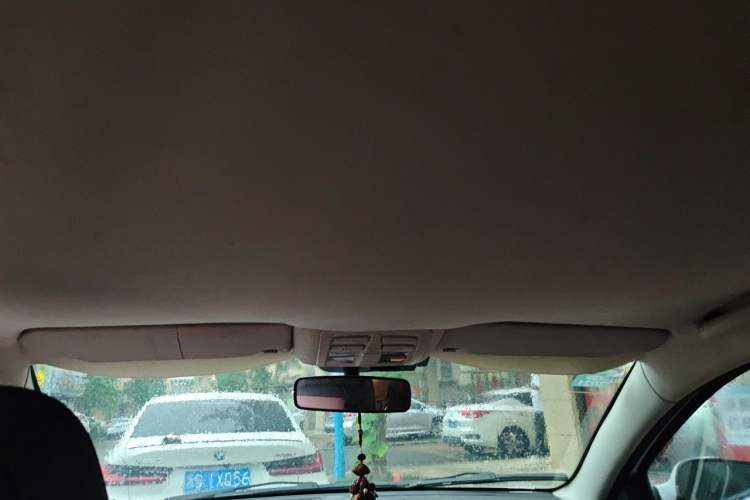 Used Dongfeng Aeolus S30 2014 1.5L Manual Gratitude Edition Headliner