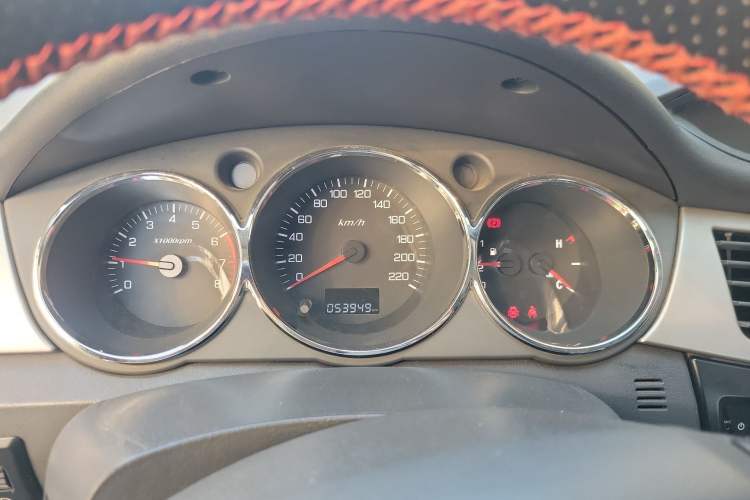 Used Dongfeng Aeolus S30 2014 1.5L Manual Gratitude Edition Instrument Cluster