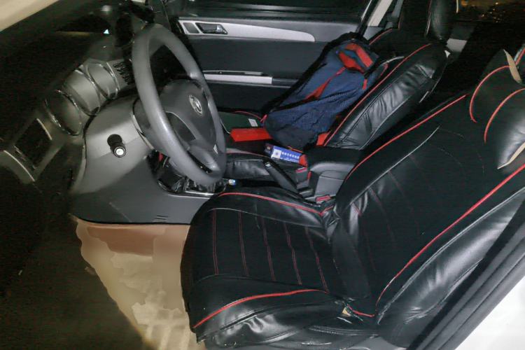 Used Dongfeng Aeolus S30 2014 1.5L Manual Smart Drive Gratitude Edition Left Front Seat