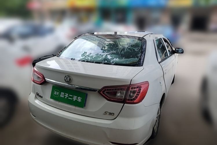 Used Dongfeng Aeolus S30 2014 1.6L Manual Gratitude Edition CNG Rear Right 45 Deg