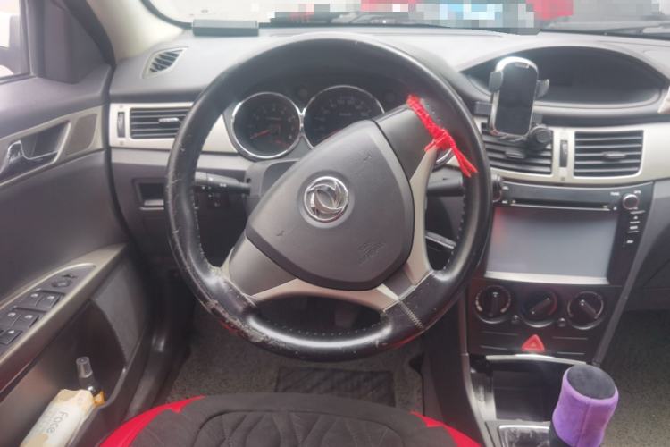 Used Dongfeng Aeolus S30 2014 1.5L Manual Gratitude Edition Steering Wheel