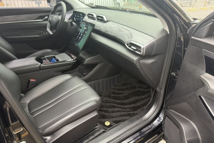 Used Dongfeng Aeolus SKY EV01 2023 445km PRO Interior 2