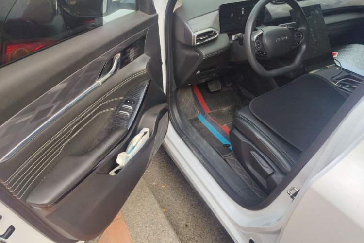 Used Dongfeng Aeolus SKY EV01 2023 445km PRO Driver Seat