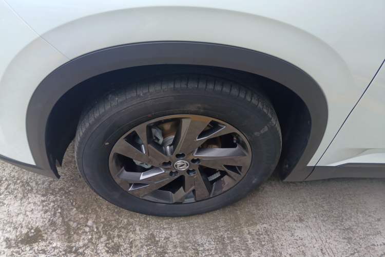 Used Dongfeng Aeolus SKY EV01 2023 445km PRO Left Front Wheel Hub