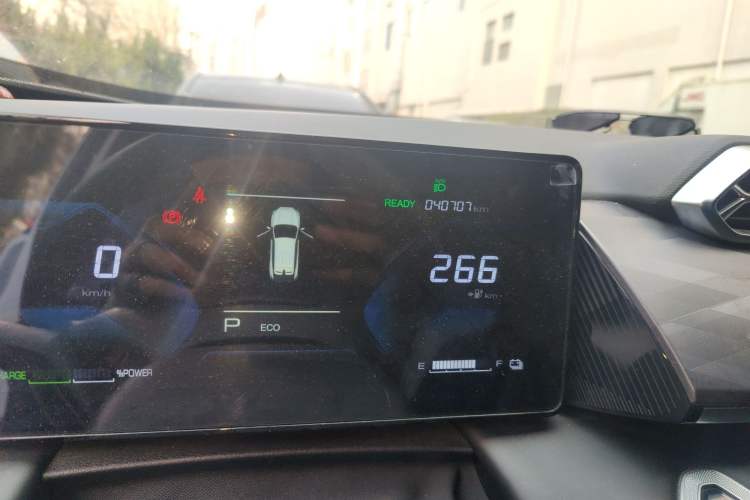 Used Dongfeng Aeolus SKY EV01 2023 445km PRO Odometer Close Up