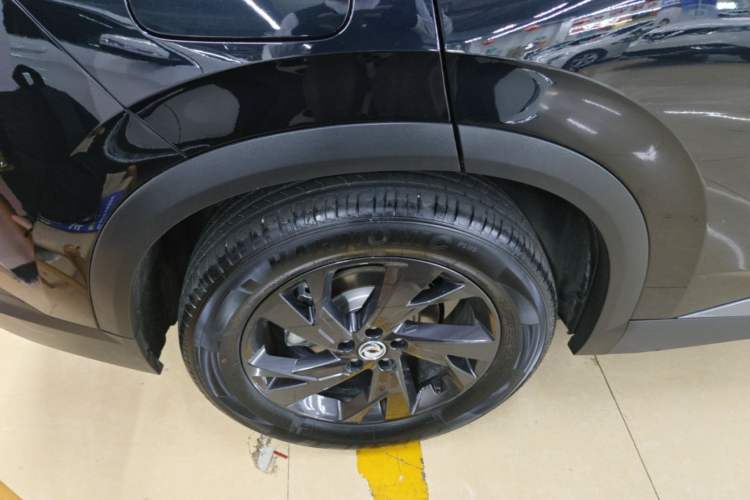 Used Dongfeng Aeolus SKY EV01 2024 530km PRO Right Rear Wheel Hub