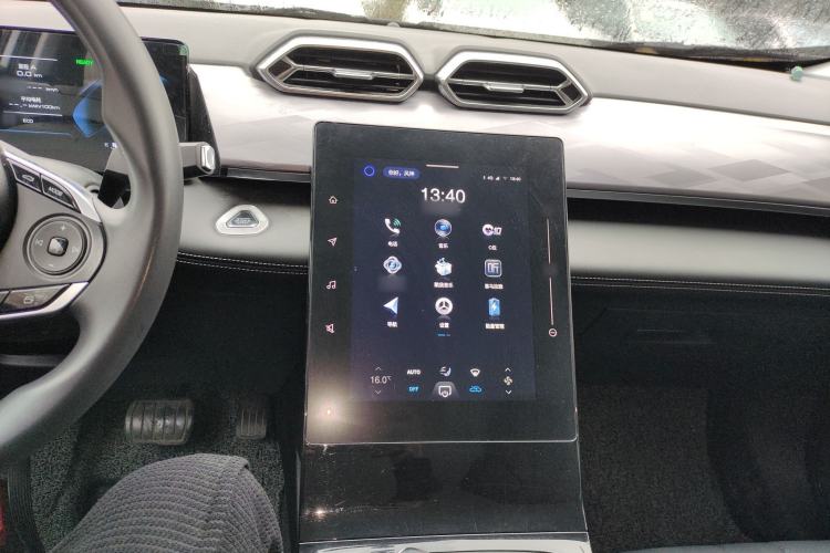 Used Dongfeng Aeolus SKY EV01 2024 530km PRO Center Console