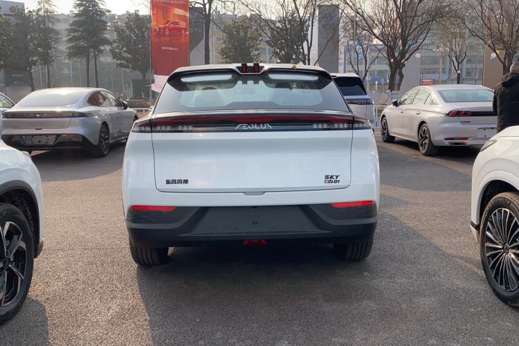 Used Dongfeng Aeolus SKY EV01 2024 530 km PRO Elite Edition Exterior 4