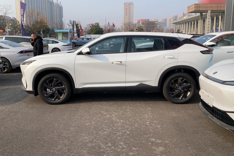 Used Dongfeng Aeolus SKY EV01 2024 530 km PRO Elite Edition Exterior 5