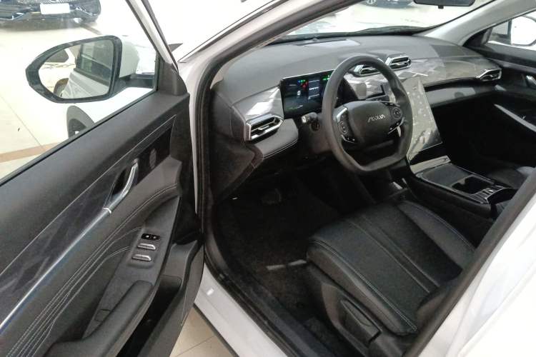 Used Dongfeng Aeolus SKY EV01 2024 530km PRO Interior 3