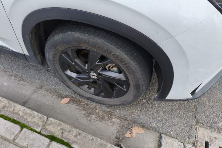 Used Dongfeng Aeolus SKY EV01 2024 530km PRO Right Front Wheel Hub
