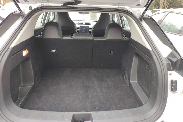 Used Dongfeng Aeolus SKY EV01 2024 530km PRO Trunk