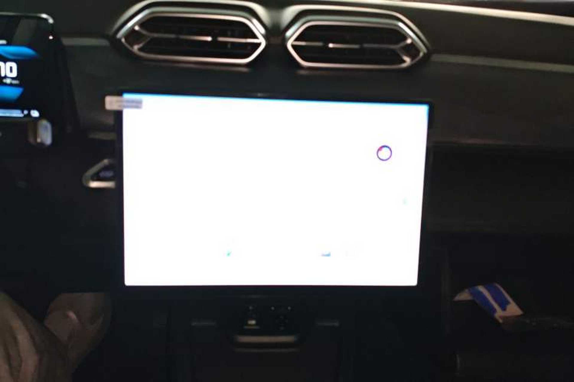 Used Dongfeng Aeolus SKY EV01 2025 530 km AIR Elite Edition Audio And AC Panel