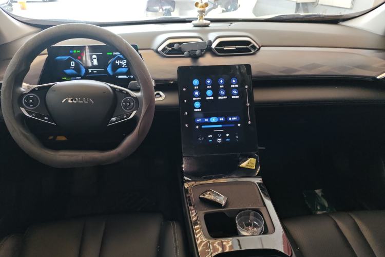 Used Dongfeng Aeolus SKY EV01 2025 530 km PRO Elite Executive Version Center Console