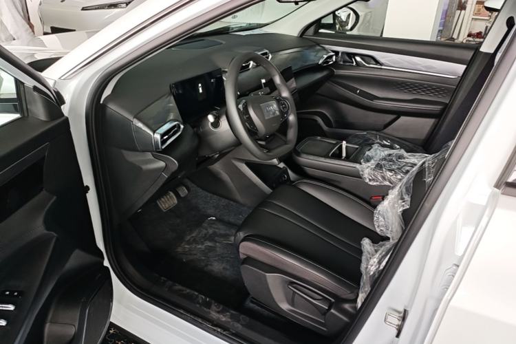Used Dongfeng Aeolus SKY EV01 2025 530 km AIR Elite Edition Driver Seat