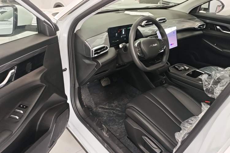 Used Dongfeng Aeolus SKY EV01 2025 530 km AIR Elite Edition Driver Seat