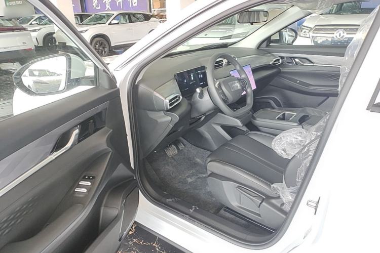 Used Dongfeng Aeolus SKY EV01 2025 530 km AIR Elite Edition Driver Seat