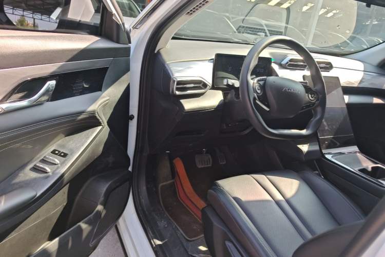 Used Dongfeng Aeolus SKY EV01 2025 530 km PRO Elite Executive Version Driver Seat