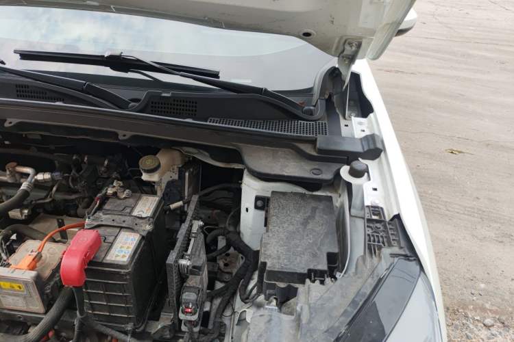 Used Dongfeng Aeolus SKY EV01 2025 530 km AIR Elite Edition Engine Bay Left