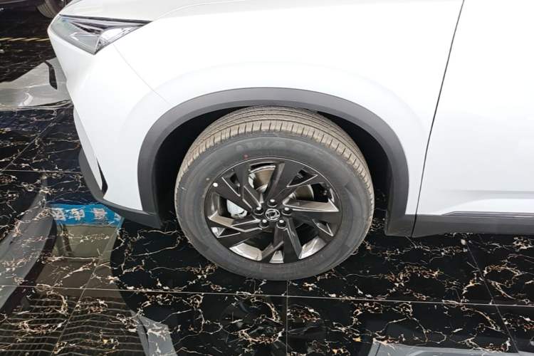 Used Dongfeng Aeolus SKY EV01 2025 530 km AIR Elite Edition Exterior 4