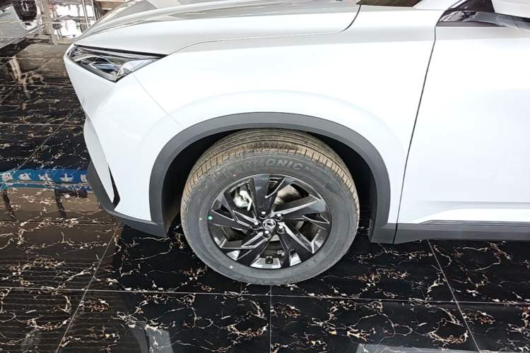 Used Dongfeng Aeolus SKY EV01 2025 530 km AIR Elite Edition Exterior 4