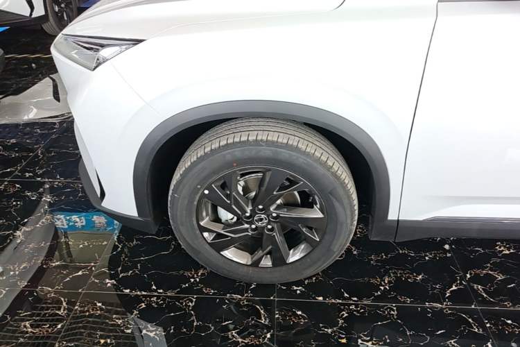 Used Dongfeng Aeolus SKY EV01 2025 530 km AIR Elite Edition Exterior 4