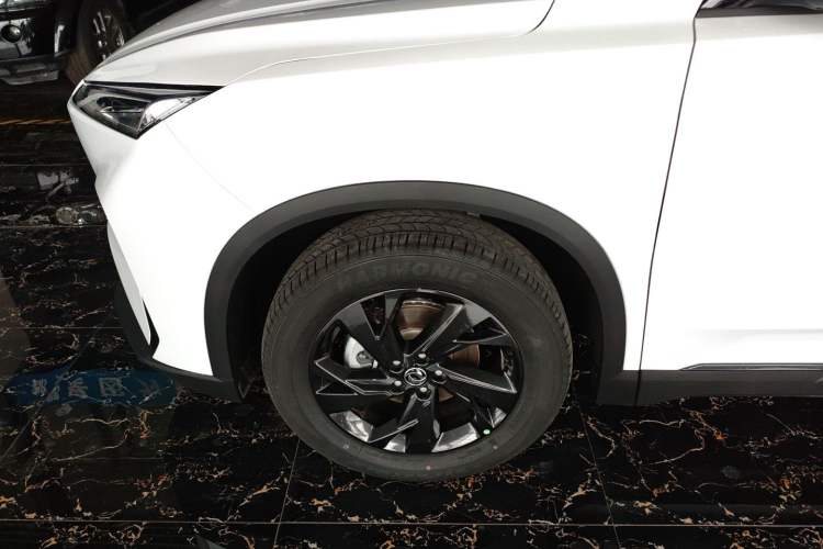 Used Dongfeng Aeolus SKY EV01 2025 530 km AIR Elite Edition Exterior 4