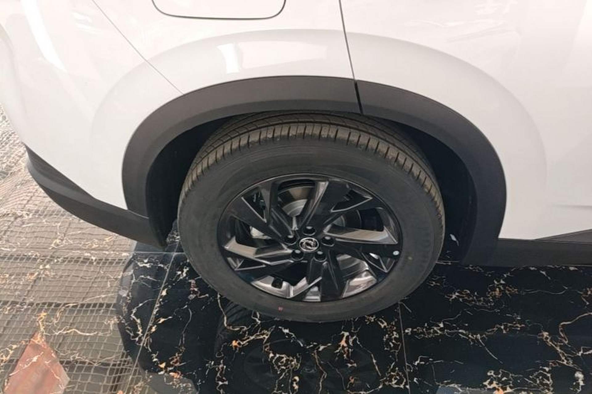 Used Dongfeng Aeolus SKY EV01 2025 530 km AIR Elite Edition Exterior 5
