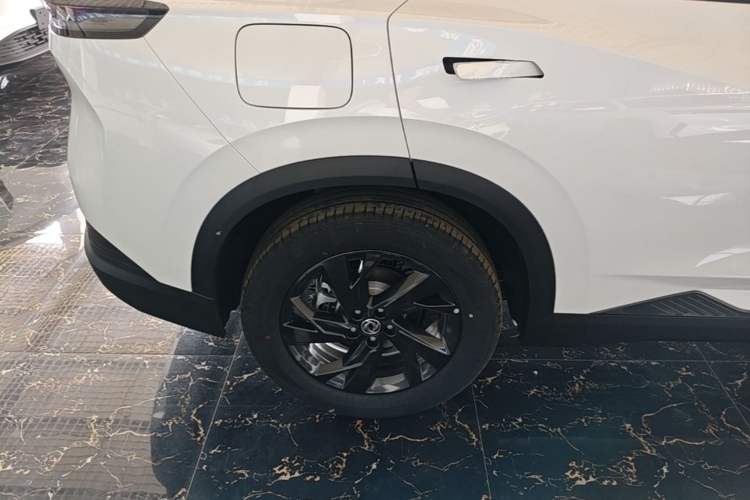Used Dongfeng Aeolus SKY EV01 2025 530 km AIR Elite Edition Exterior 5