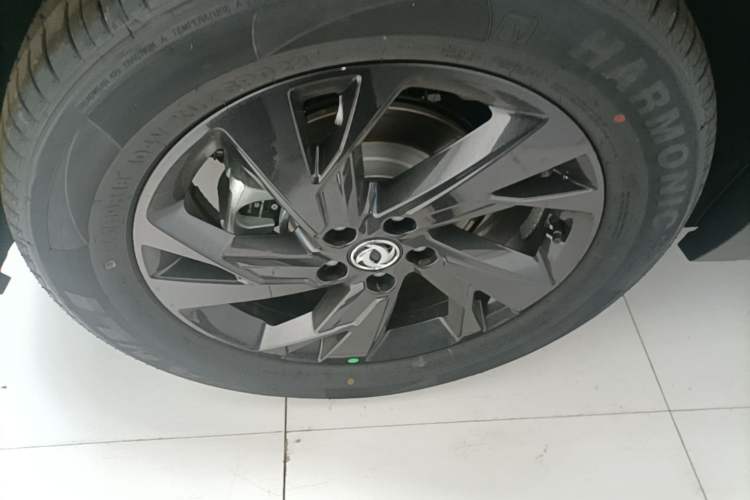 Used Dongfeng Aeolus SKY EV01 2025 530 km AIR Elite Edition Exterior 5