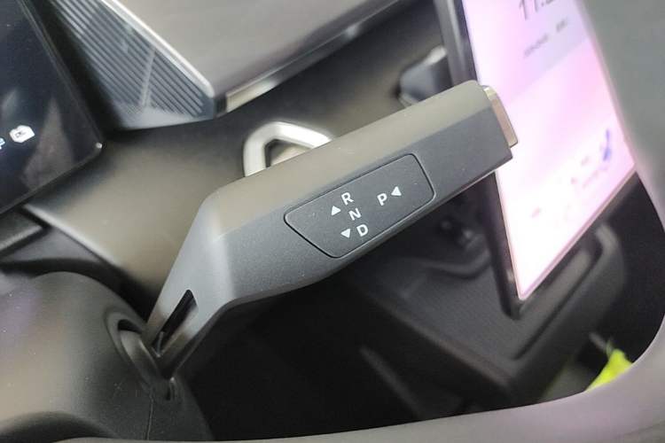 Used Dongfeng Aeolus SKY EV01 2025 530 km AIR Elite Edition Gear Lever