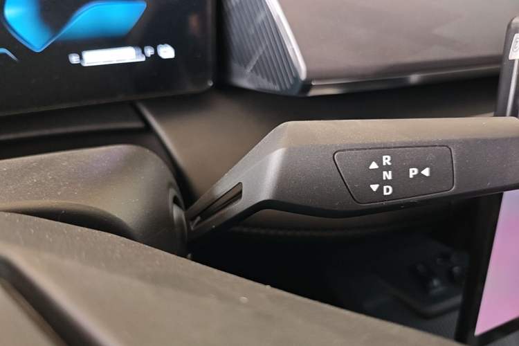 Used Dongfeng Aeolus SKY EV01 2025 530 km AIR Elite Edition Gear Lever