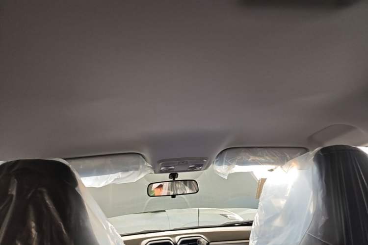 Used Dongfeng Aeolus SKY EV01 2025 530 km AIR Elite Edition Headliner