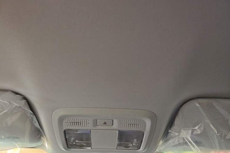 Used Dongfeng Aeolus SKY EV01 2025 530 km AIR Elite Edition Headliner